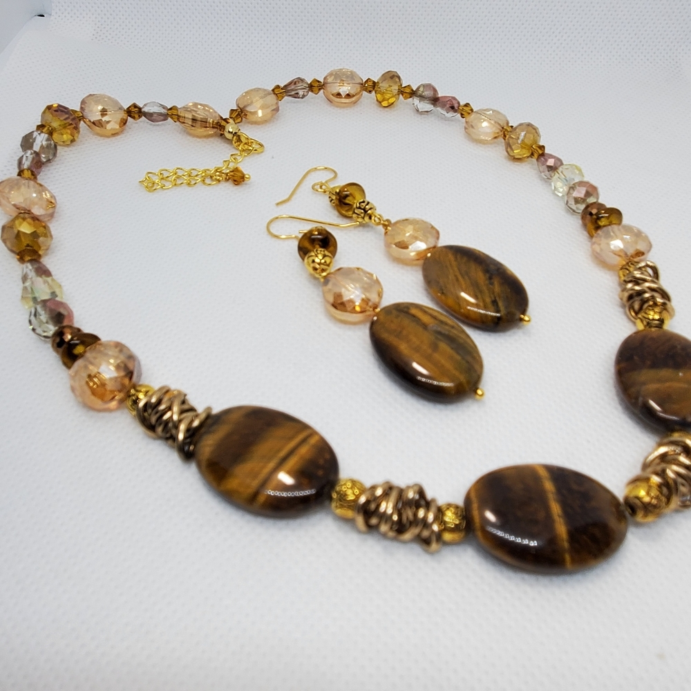 Tiger Eye Necklace - Picture 2 of 5